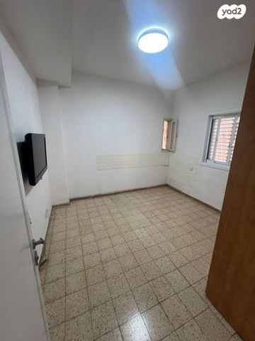 דירה, יוסף חיים ברנר, גרין ועם, חולון