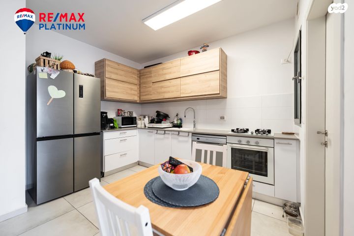 דירה, ענת גוב, צומת סביון, קרית אונו