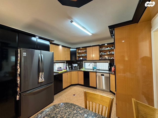 בית פרטי/ קוטג', הרב ריינס, רובע ט', אשדוד