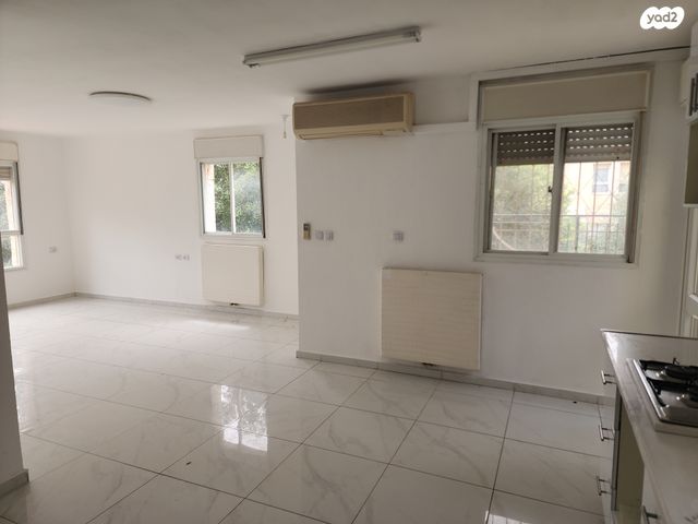 דירת גן, העמק, צור הדסה