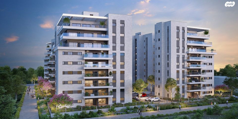 גג/ פנטהאוז, נאות אפק, אפקה, קרית ביאליק