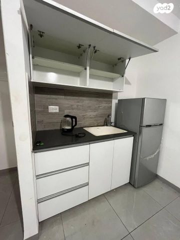 דירה, קרית אתא