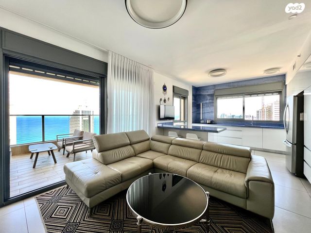 אמנון ליפקין שחק 1