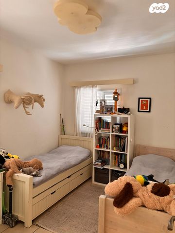 דירה, מגדיאל, הוד השרון