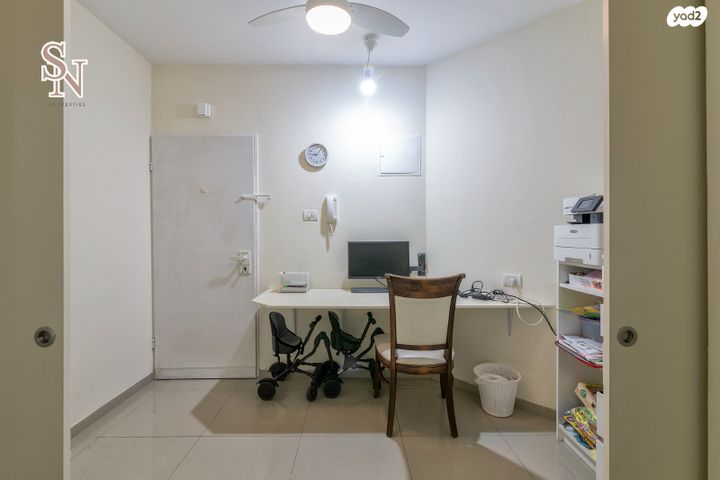 דירת גן, פטל, נאות בגין, לב יבנה, יבנה