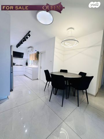 דירה, רעננה