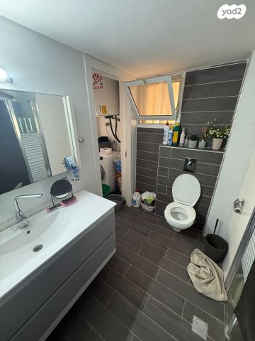 דירה, יצחק בן צבי 6, קרית חיים מזרחית, חיפה