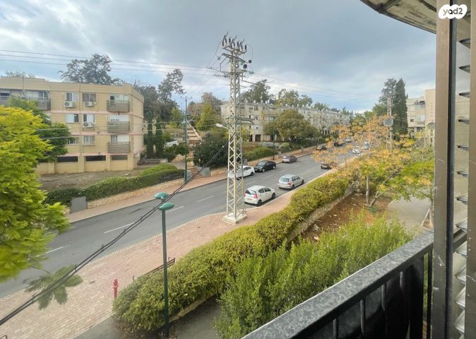 דירה, קרית אתא