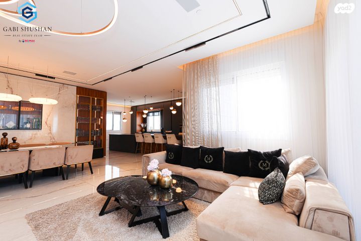 גג/ פנטהאוז, גבע 16, רמת אפרים, נתניה