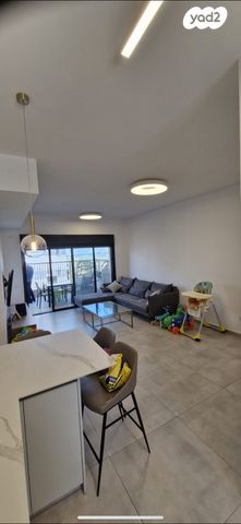 דירה, נווה זמר, רעננה