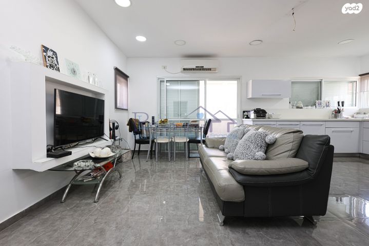 דירה, דב הוז 8, נאות הרצל, נתניה