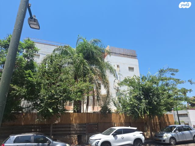 דירה, מנחם בגין, רמת השרון