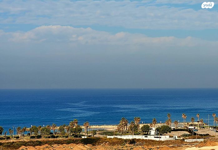 הגוש הגדול, רמת אביב החדשה, נופי ים