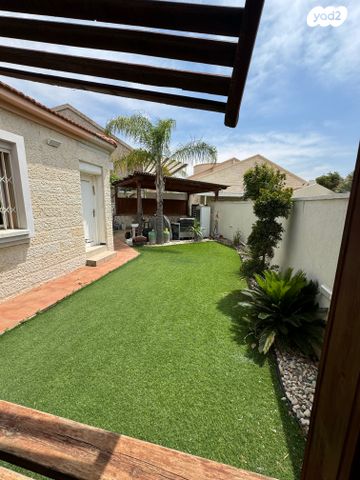 בית פרטי/ קוטג', חברון, בן גוריון, שדרות