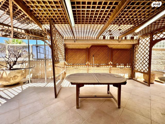 דו משפחתי, הקבלה 15, נוף הטיילת, נתניה