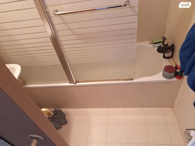 דירה, מנחם בגין, רמת השרון