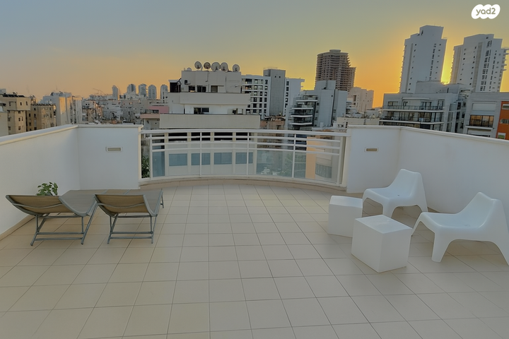 דופלקס, דוד רמז, מרכז העיר דרום, נתניה