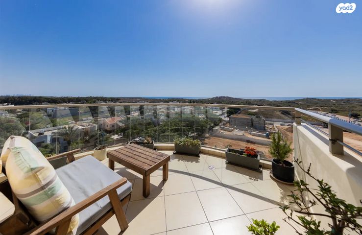 דירה, הצוקים 10, עין הים, חדרה