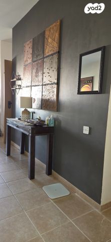 דירה, הרב צבי יהודה 2, באבוב, בת ים