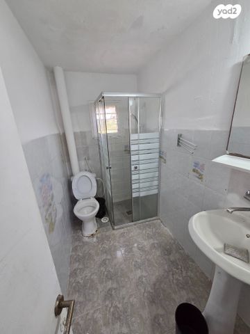 דירה, שיבת ציון, פרוסטיג, קרית אתא