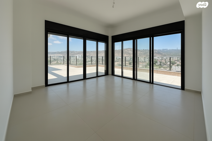 גג/ פנטהאוז, הכלניות, כלניות, טירת כרמל