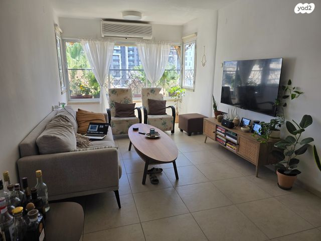 דירה, הכלנית, קרית גיורא, אור יהודה