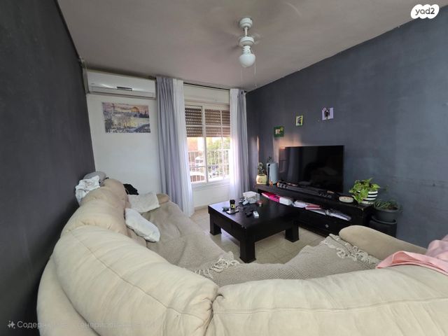 דירה, אבישור, ערד