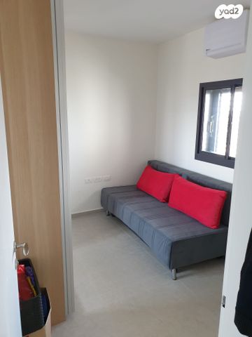 גג/ פנטהאוז, בר יוחאי 16, נגבה, רמת גן