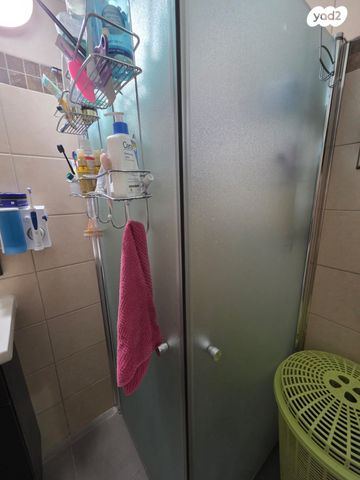 דירה, אבישור, ערד