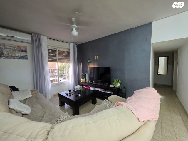 דירה, אבישור, ערד