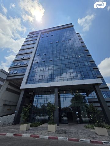 משרדים, חדרה