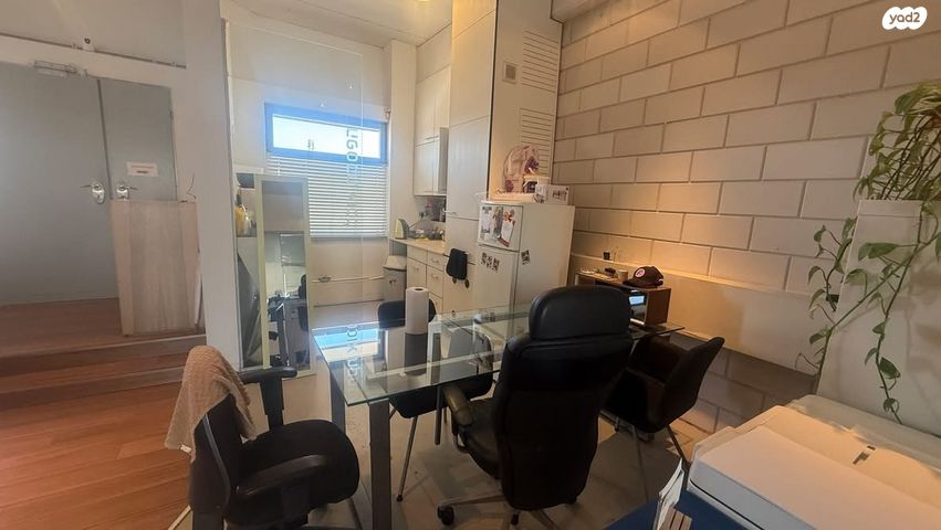 חלל עבודה משותף, דרך בן צבי, אזור תעסוקה צומת חולון, תל אביב יפו