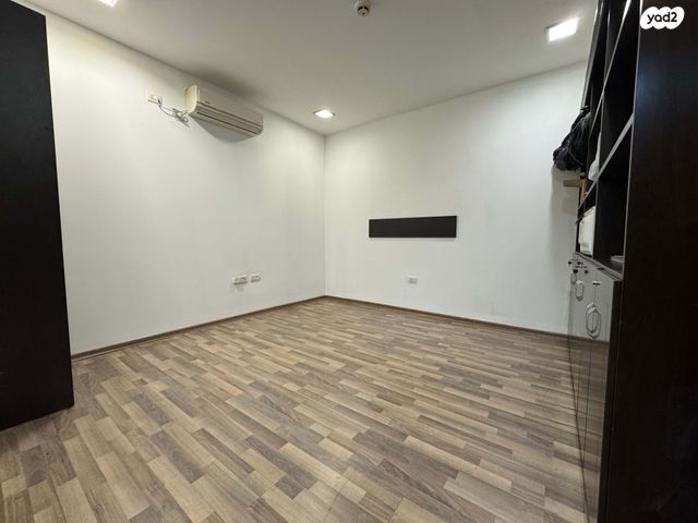 משרדים, מרכז העיר, חדרה