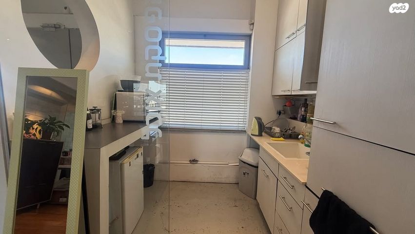 חלל עבודה משותף, דרך בן צבי, אזור תעסוקה צומת חולון, תל אביב יפו