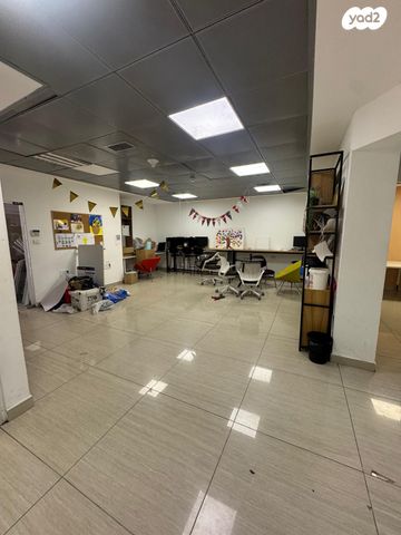 משרדים, מורדי הגטאות, העיר העתיקה, רמב"ם, דרום, באר שבע