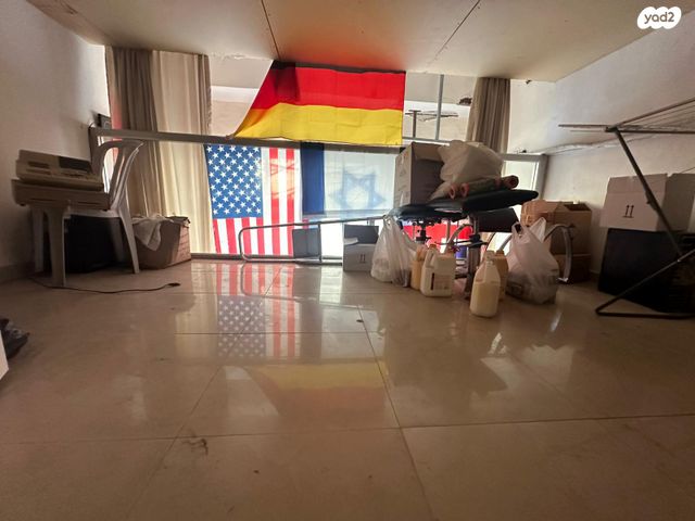 חנויות/ שטח מסחרי, מנדלי מוכר ספרים 9, הצפון הישן - דרום, תל אביב יפו