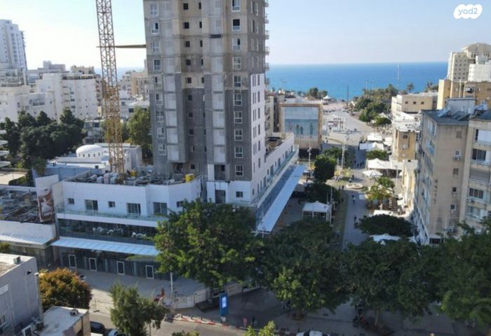 חנויות/ שטח מסחרי, הרצל 6, מרכז העיר דרום, נתניה