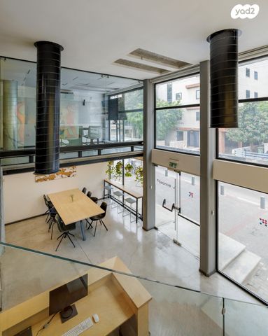 משרדים, מונטיפיורי, הרכבת, תל אביב יפו