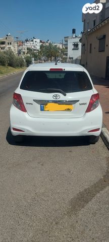מודעת רכב טויוטה יאריס