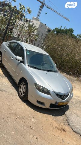 מודעת רכב מאזדה 3