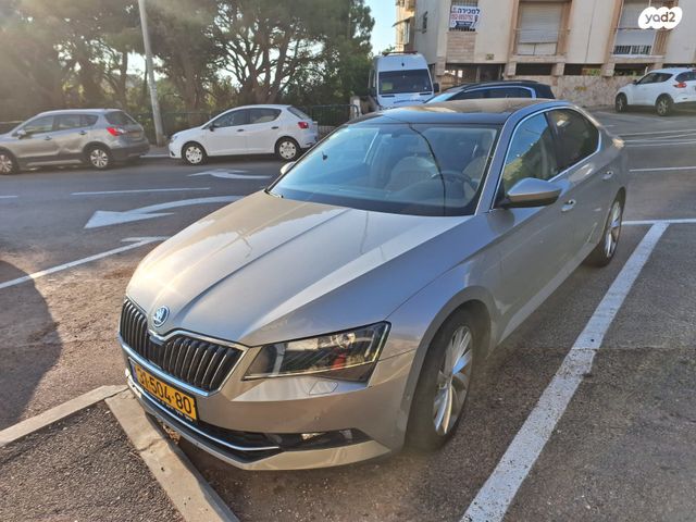 מודעת רכב סקודה סופרב