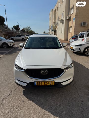 מודעת רכב מאזדה CX-5