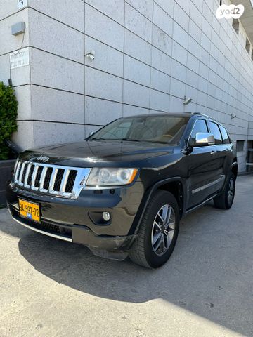 מודעת רכב ג'יפ גרנד צ'ירוקי