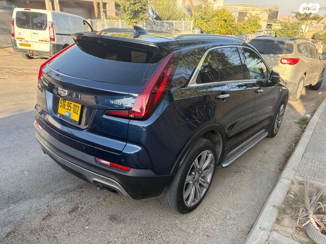 קאדילק XT4