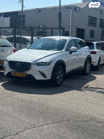 מודעת רכב מאזדה CX-3