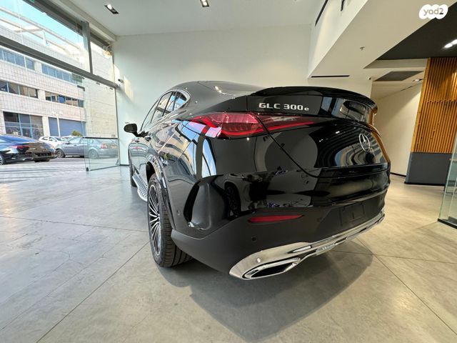 מרצדס-בנץ GLC קופה