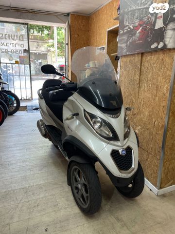 מודעת רכב פיאג'ו MP3 300 LT
