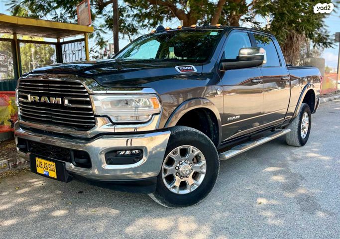 מודעת רכב דודג'