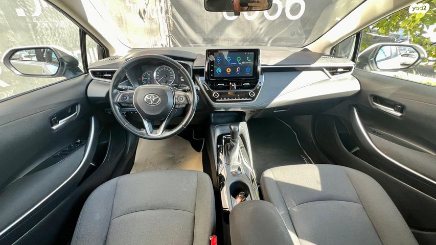 טויוטה קורולה