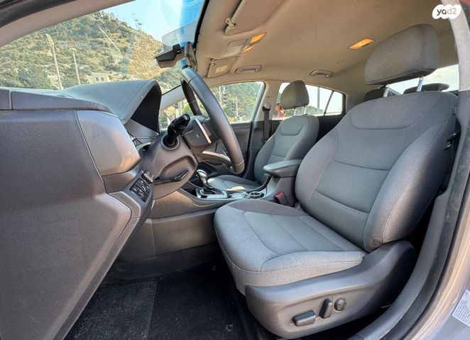 יונדאי איוניק